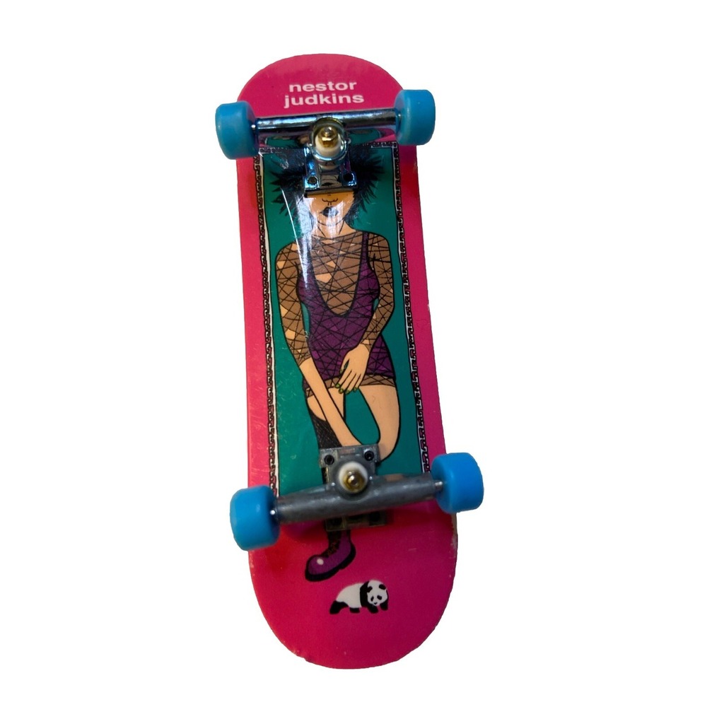 Tech Deck Fingerboard Nestor Judkins What's The Deal 4" Pink Panda